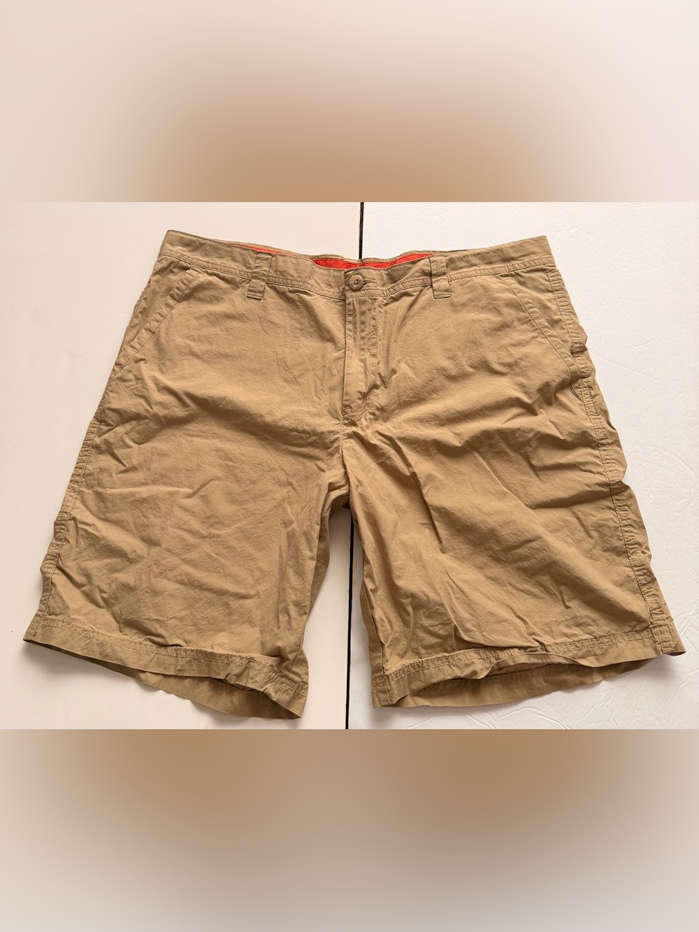 Columbia Washed Out Khaki Chino Shorts Men’s 38W 10” Inseam Cotton